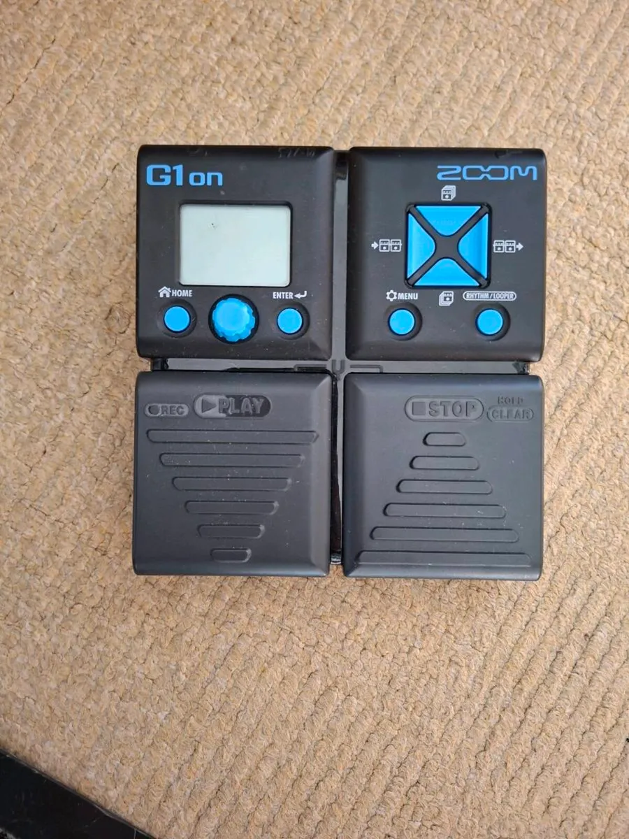 Zoom G1 Guitar Multi Effects Processor - Image 1