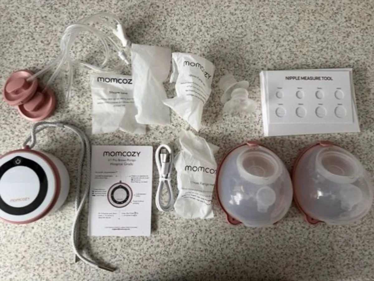 Momcozy V1 Pro Hospital-Grade Wearable Breast Pump - Image 1
