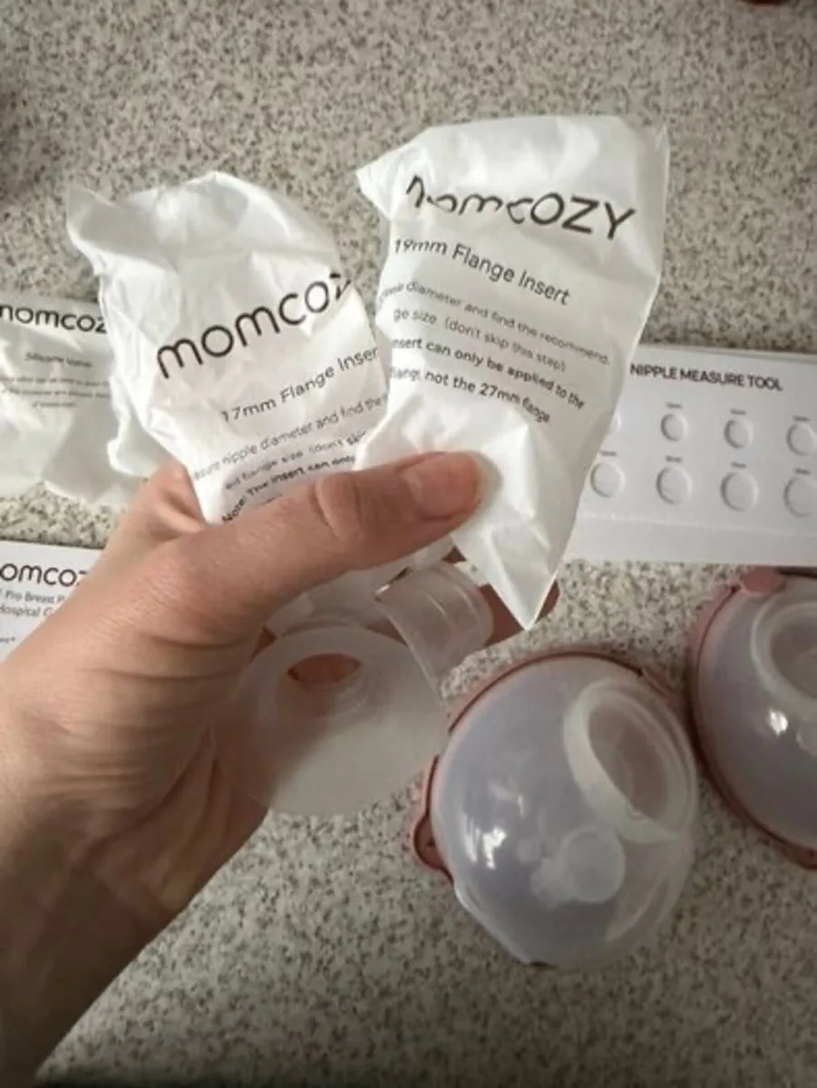 Momcozy V1 Pro Hospital-Grade Wearable Breast Pump - Image 3