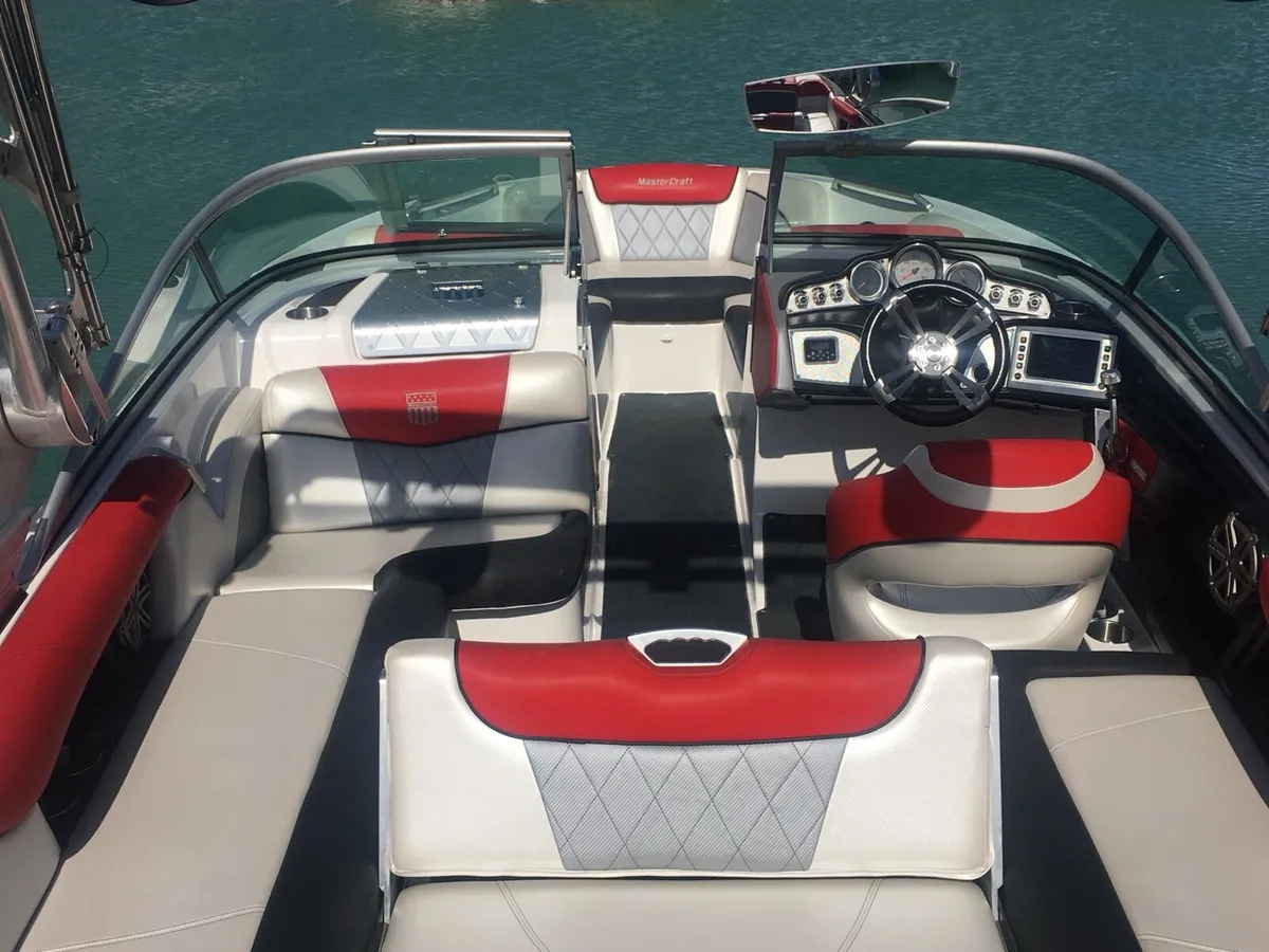 2013 Mastercraft X30 Saltwater Series inc Trailer - Image 2