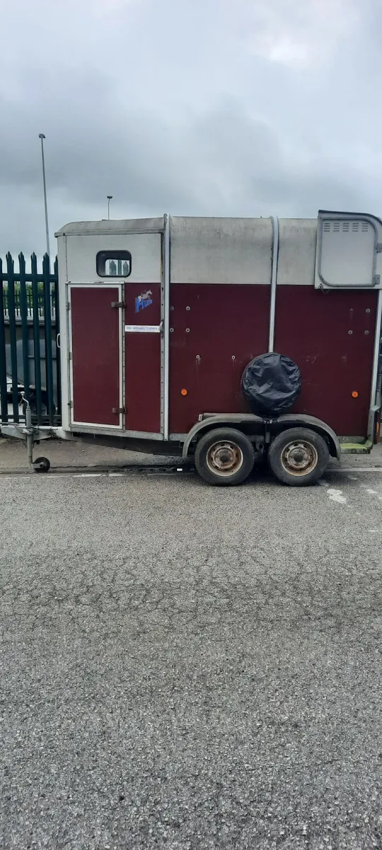 Horsebox for Sale - Image 2