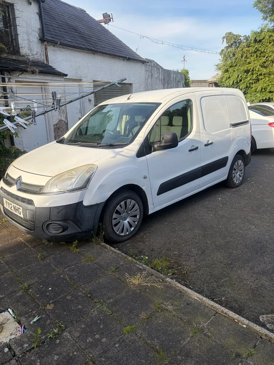berlingo van - Image 2