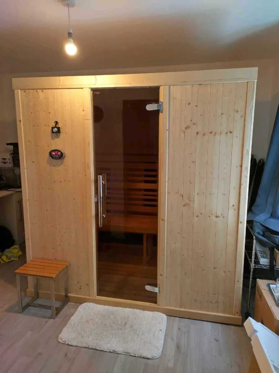Sauna - Infrared & Steam - Image 1