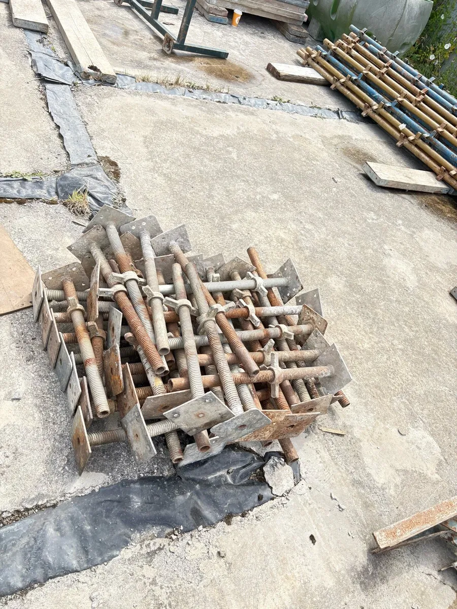 Scaffolding - Image 4