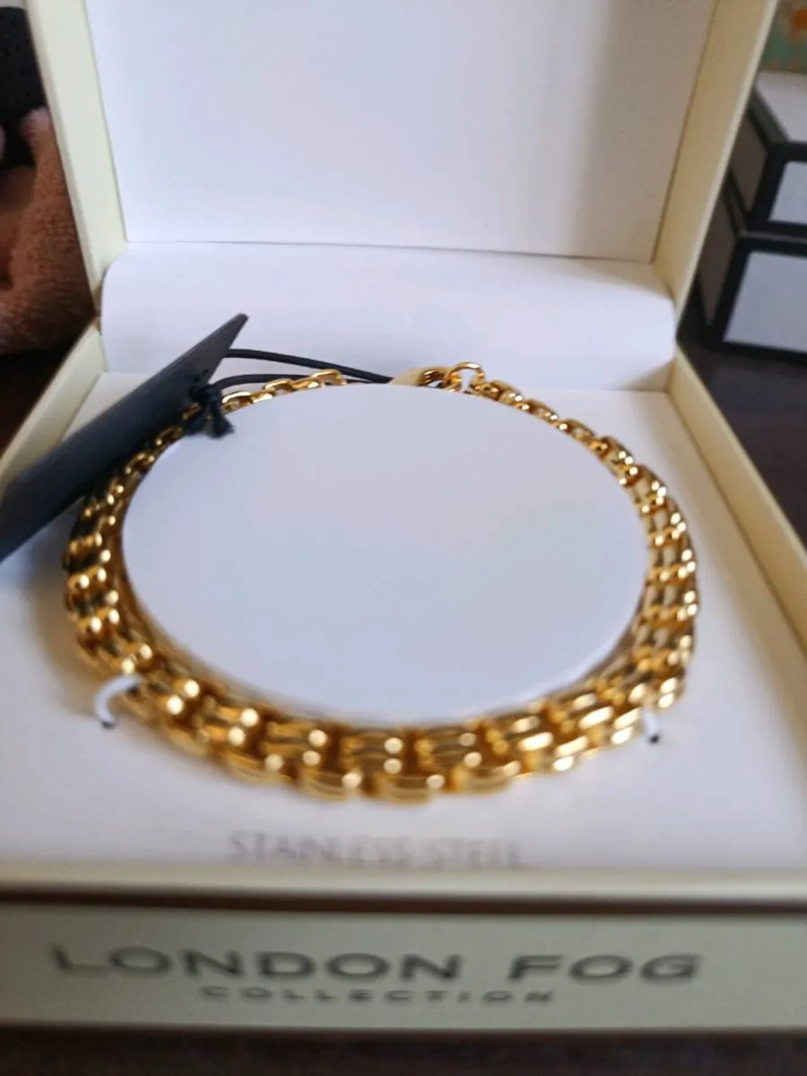 London Fog Gold link 8 inch Unisex Bracelet - Image 3