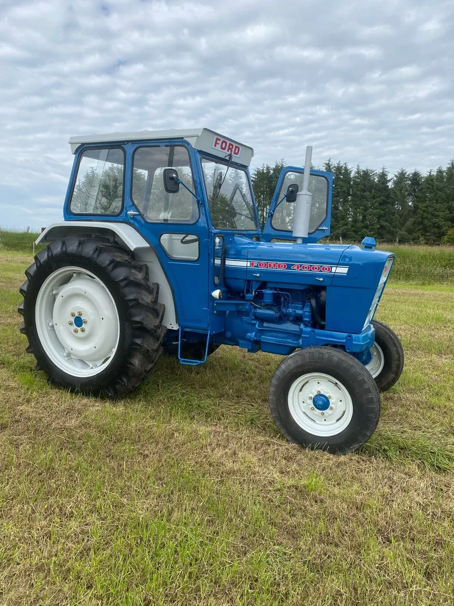Tractor - Image 2