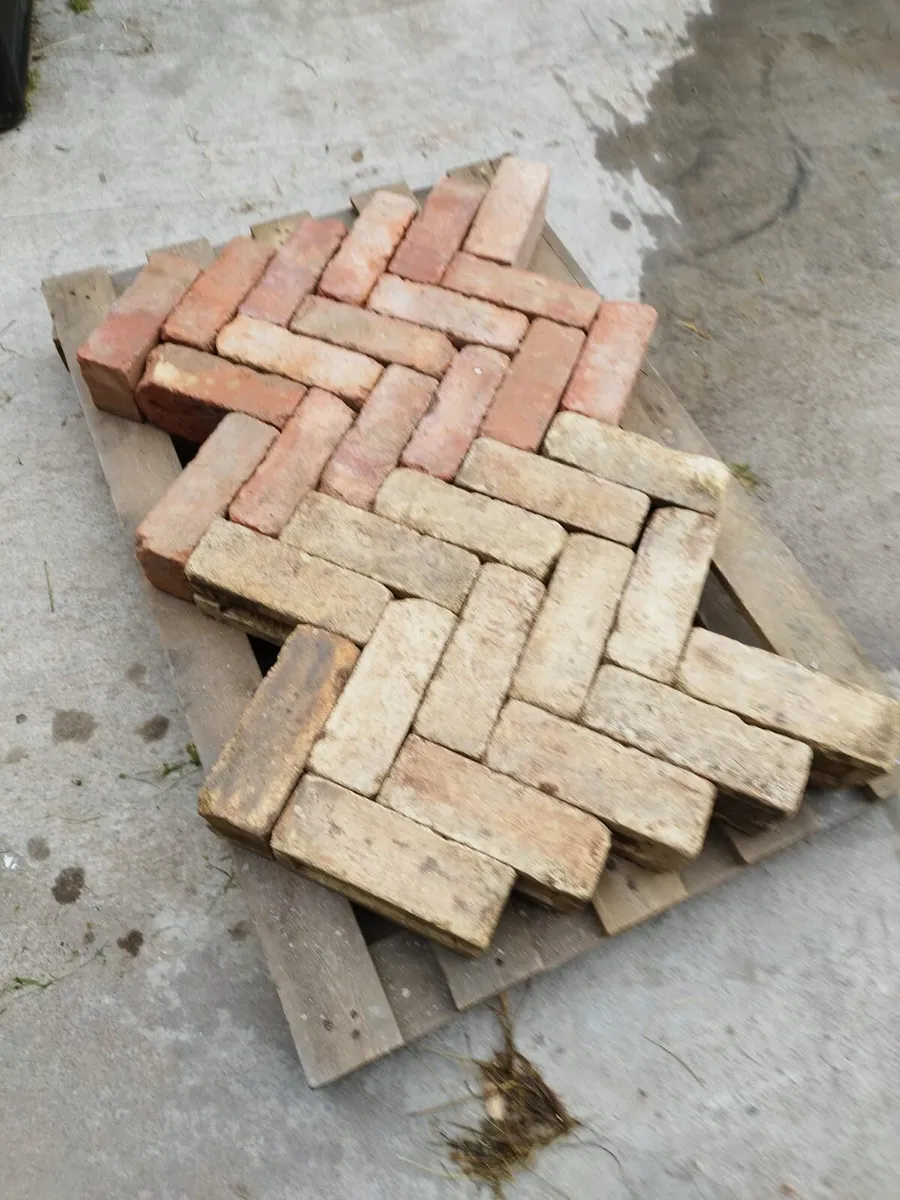 Reclaimed cream London brick - Image 1