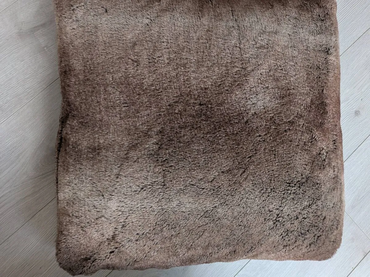 Leather cushions - Image 4