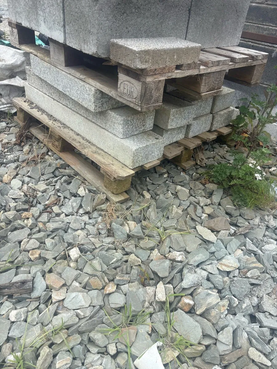 Granite kerb’s & cappings - Image 1