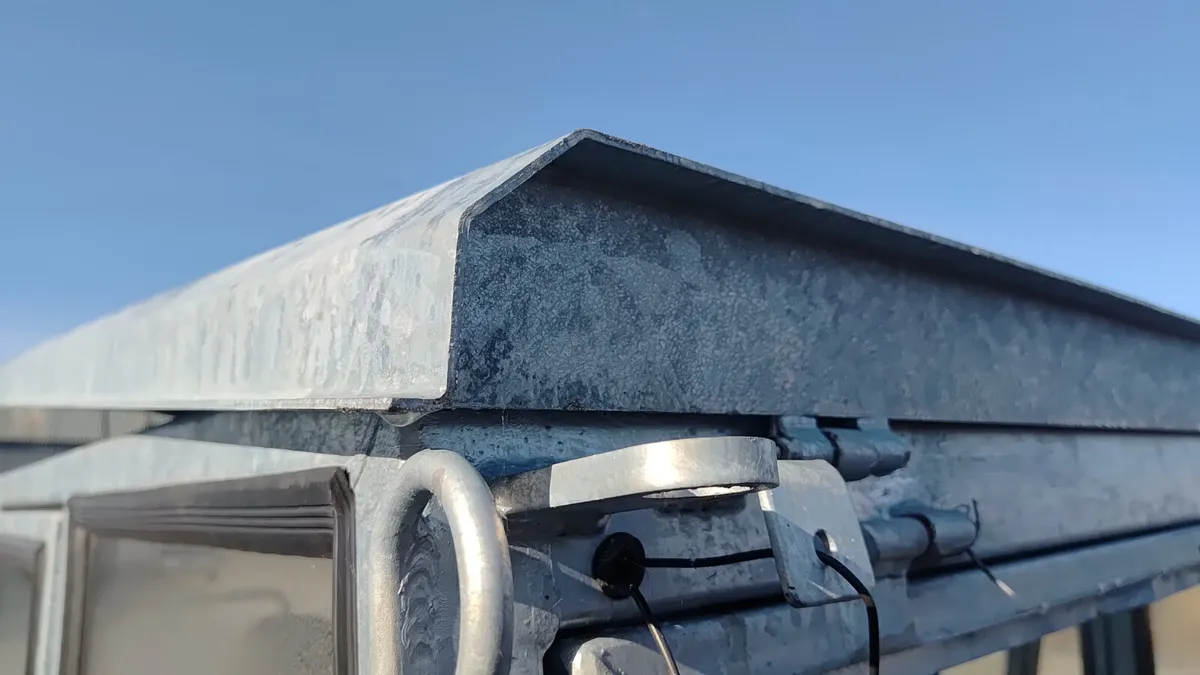 New cab fully galvanized - Image 4