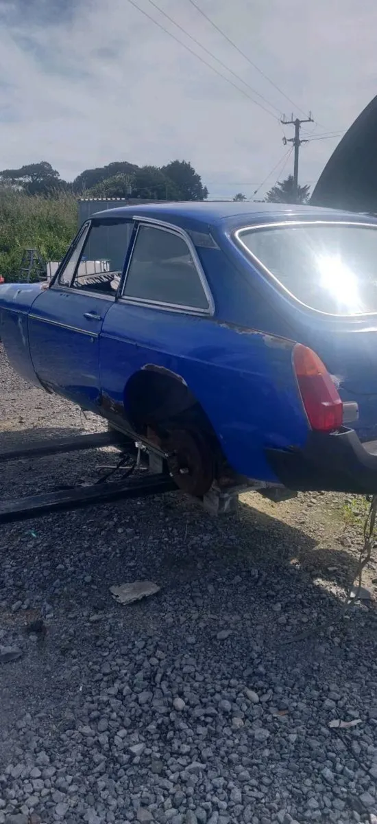 Mgb gt 78 for parts or fixing - Image 3
