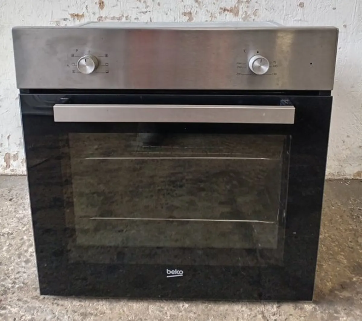 Built-in Single Oven - Image 1