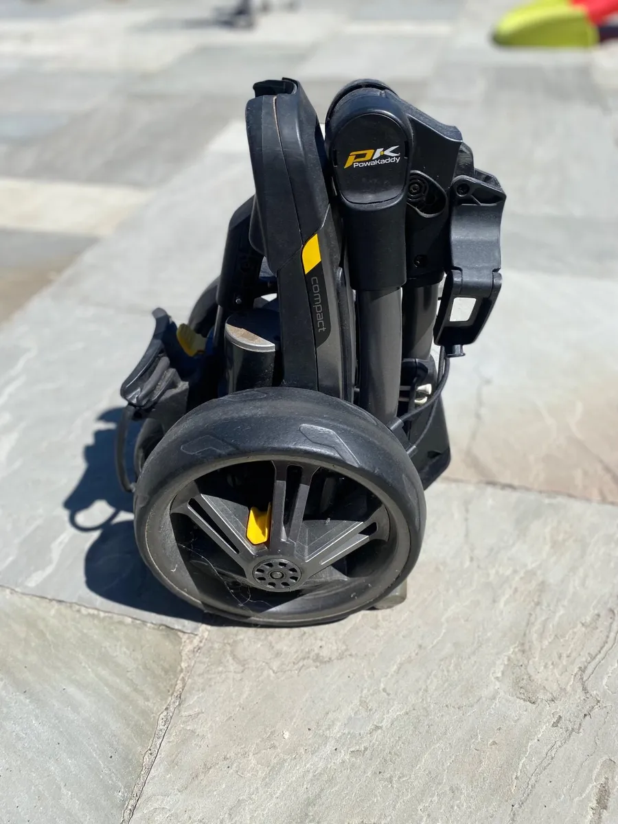 Powakaddy CT6 - Image 1