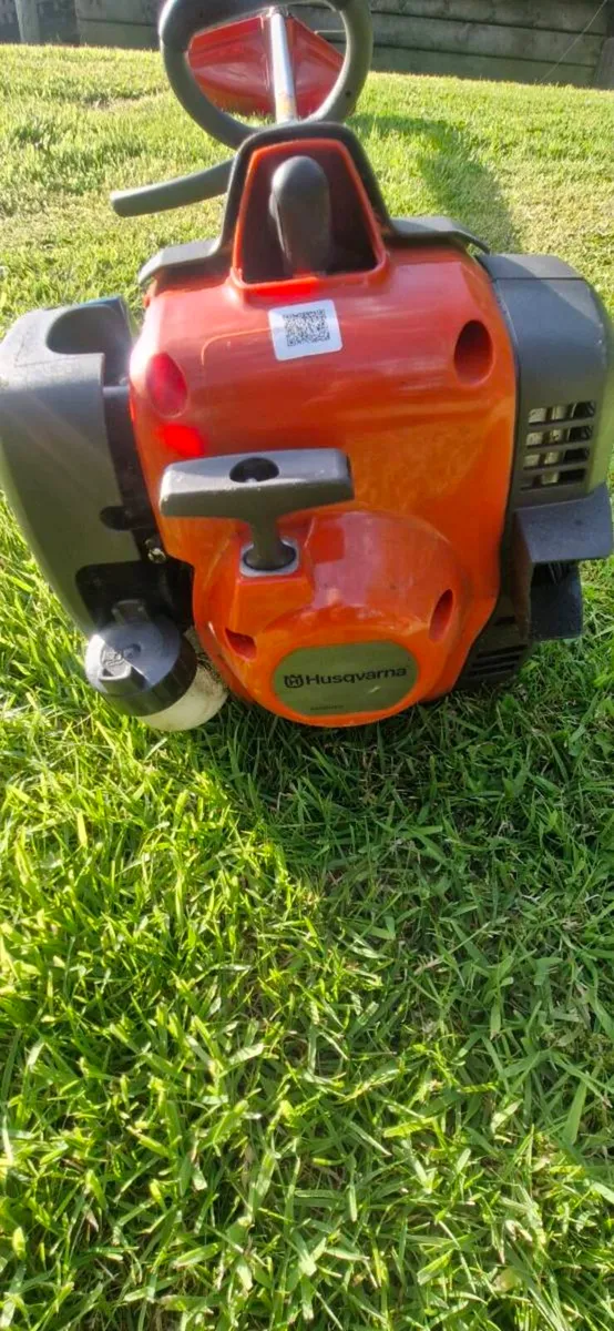Husqvarna 129RJ Strimers - Image 3