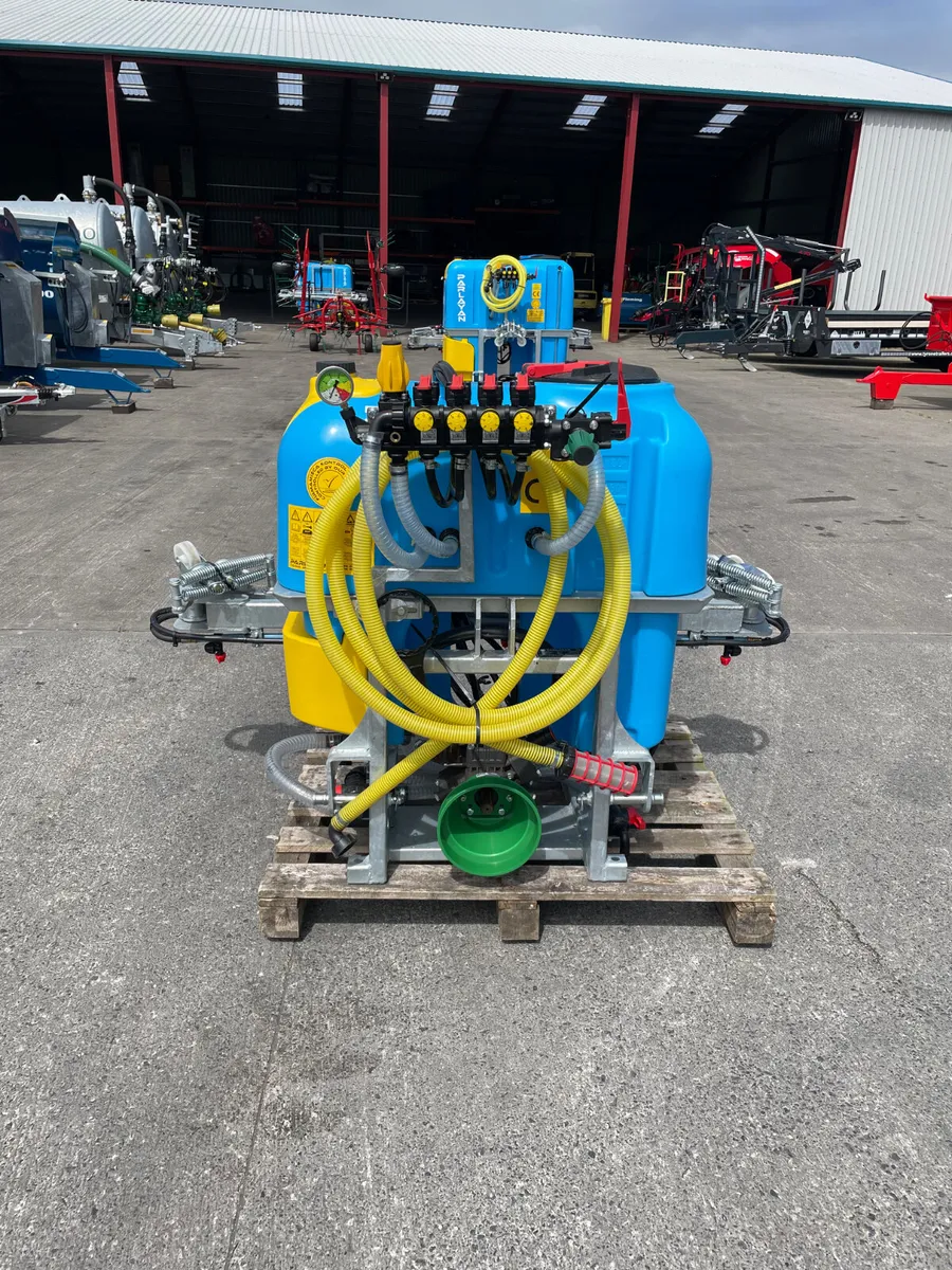 Parlayan 200L Sprayer - Image 1