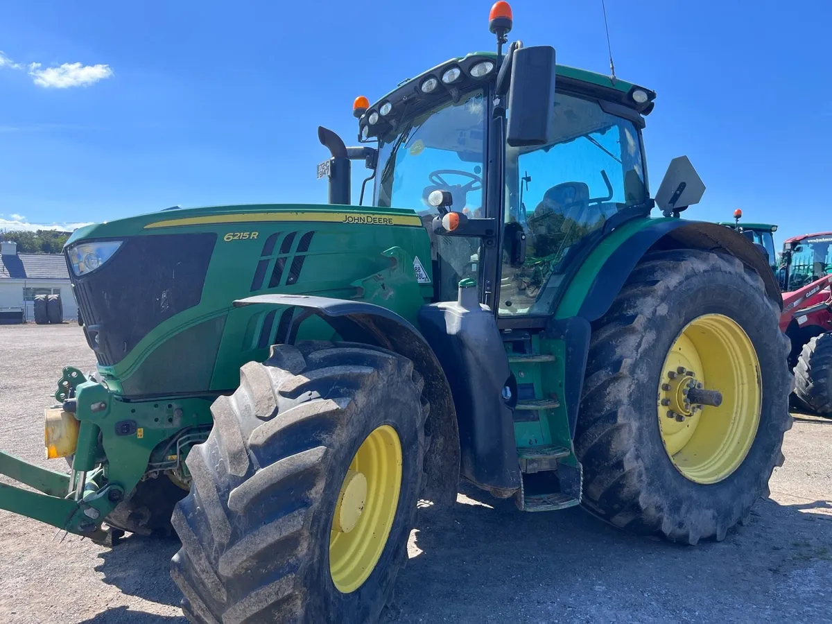 John Deere 6215R - Image 3