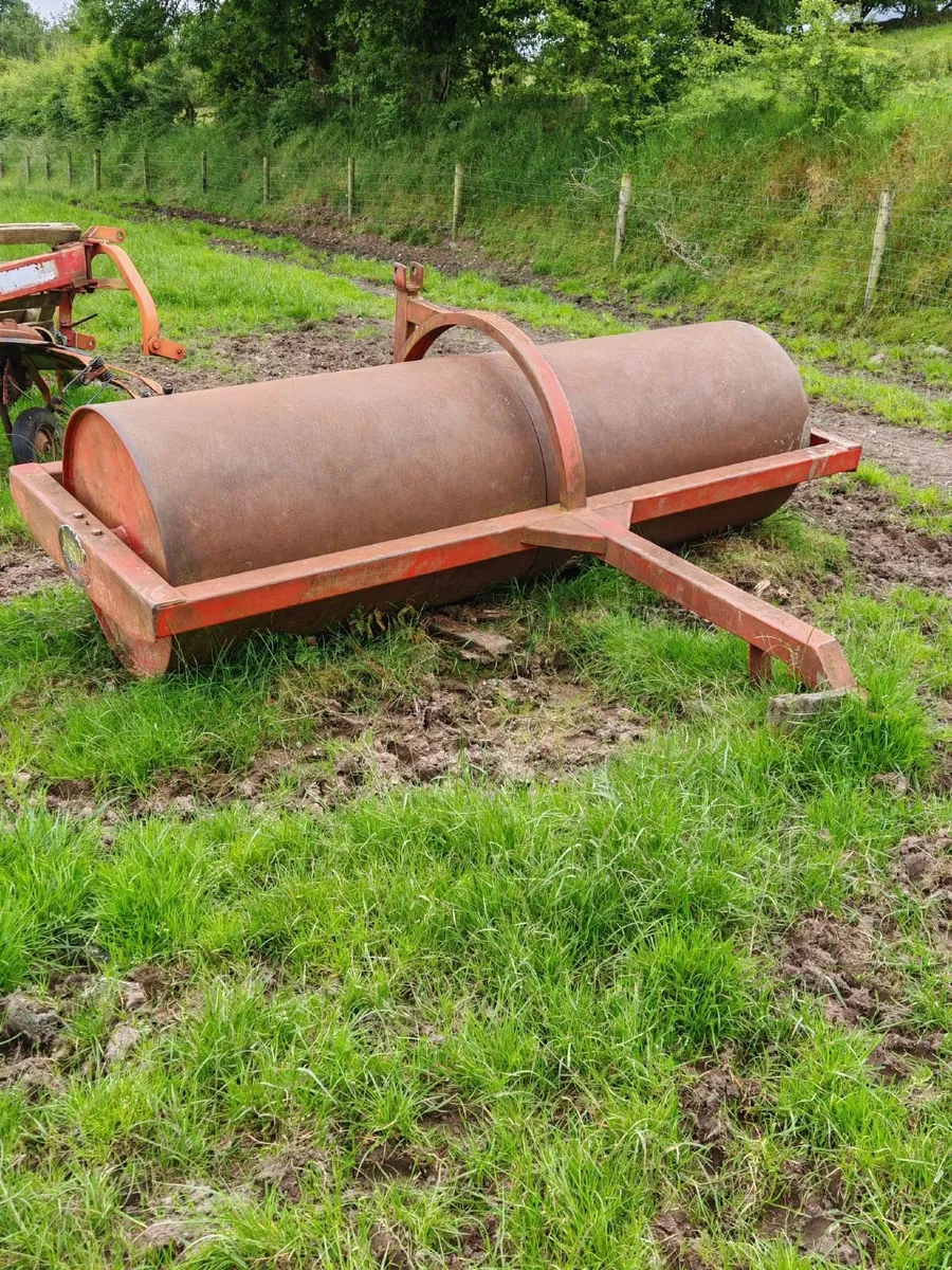 Landroller, Harrow, Flatbed trailer and Haybob - Image 1