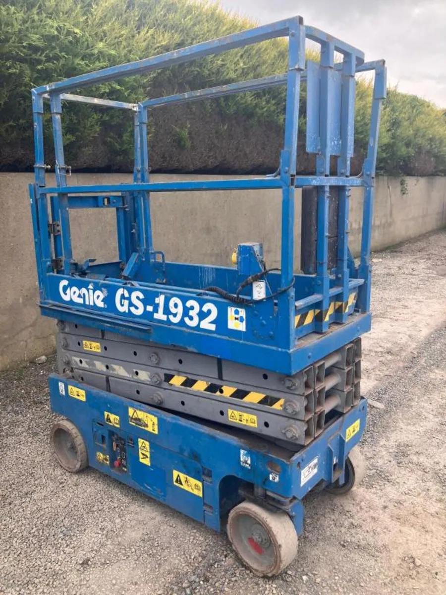 2008 Genie GS-1932 Scissor Lift **Online Auction** - Image 3