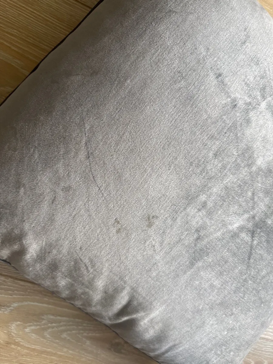Cushions - Image 4