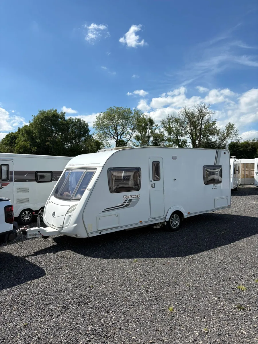 Swift fairway 4berth caravan - Image 3