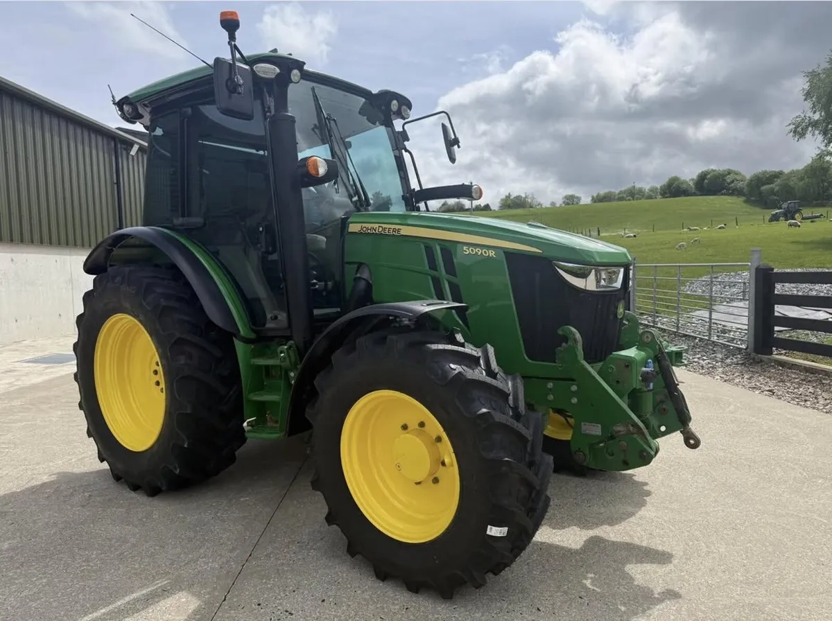 Commercial Vehicles **Online Auction** - Image 2