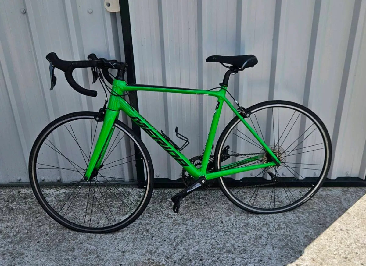 Merida Scultura Road bike - Image 1