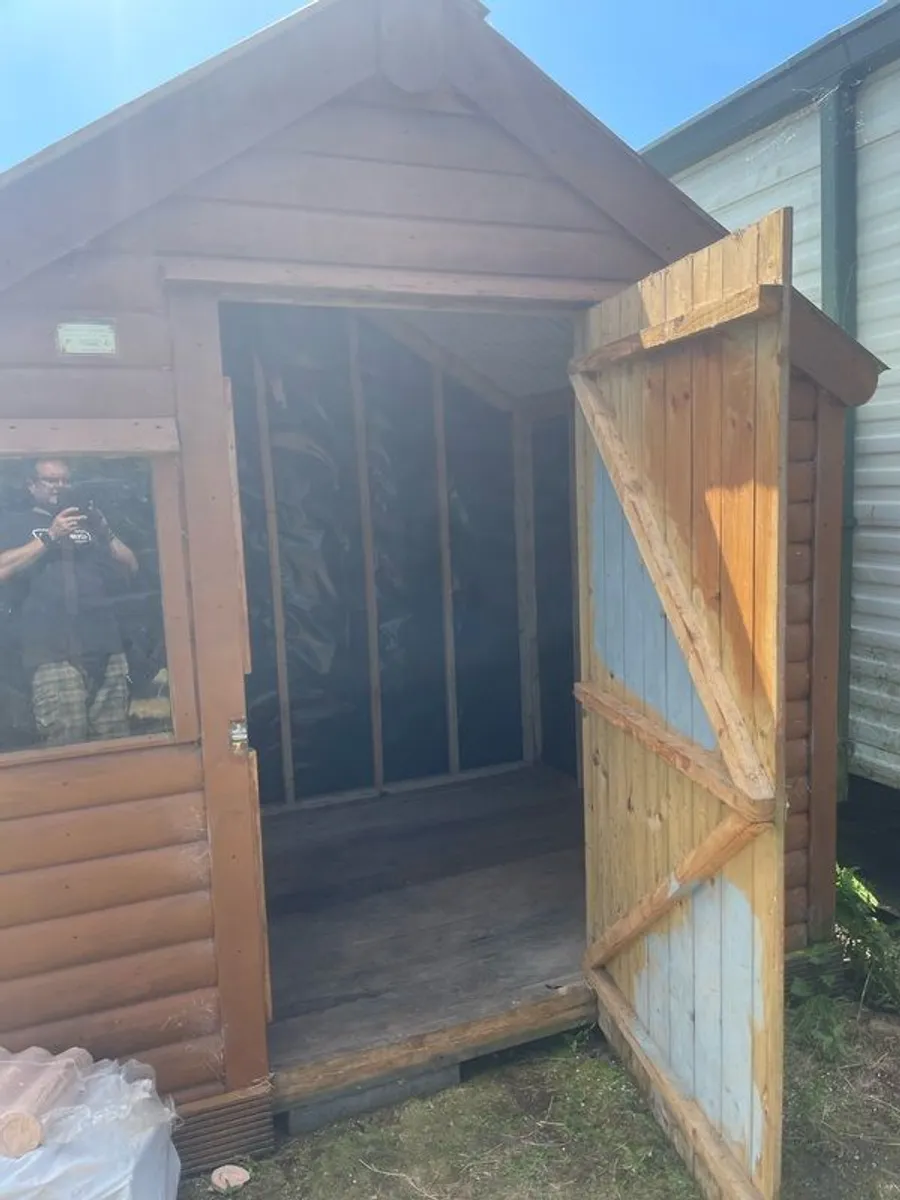 Manhood Sawmills Log Effect Shed 8x6ft Good Condition - Image 4