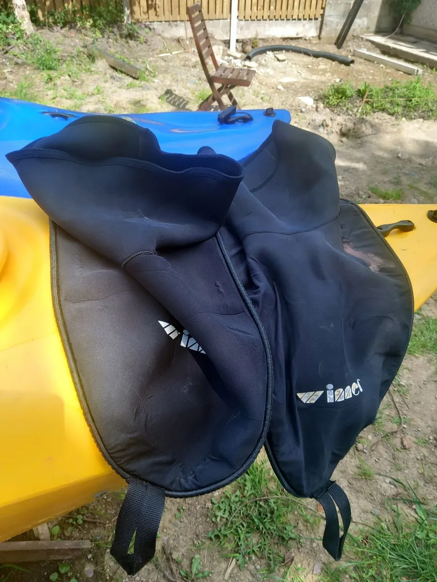 kayaks - Image 2
