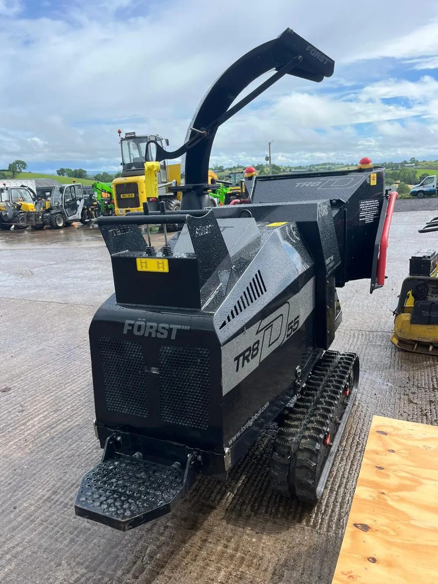 Used 2022 Forst TR8D woodchipper - Image 3