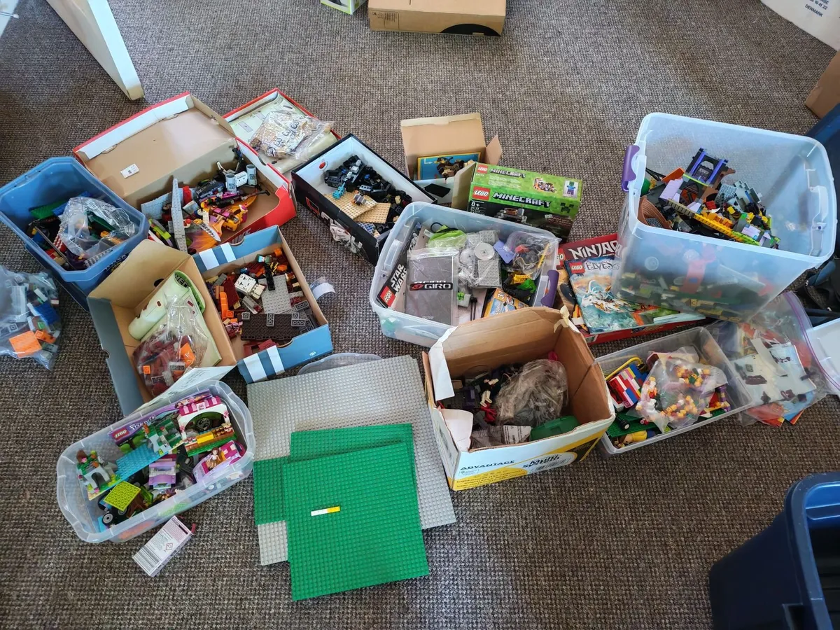 Lots of Lego (incl from Minecraft,Friends, Ninjago - Image 4