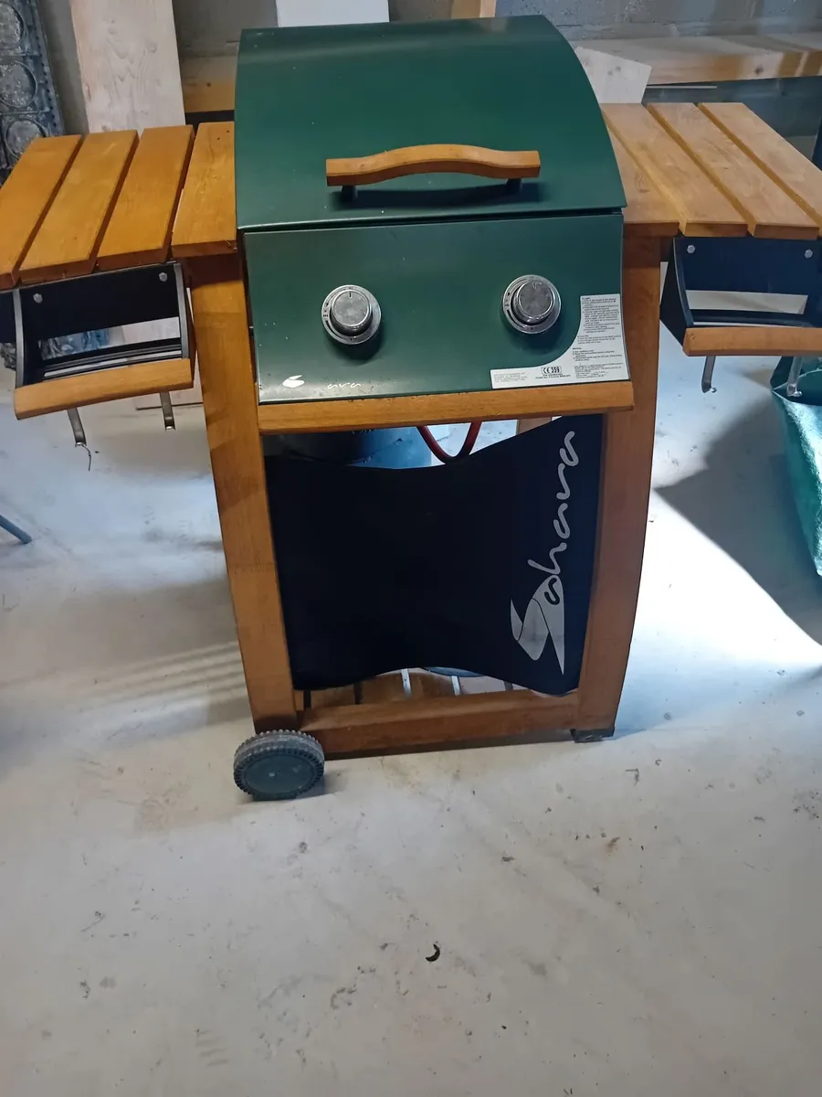 Gas Barbecue - Image 2
