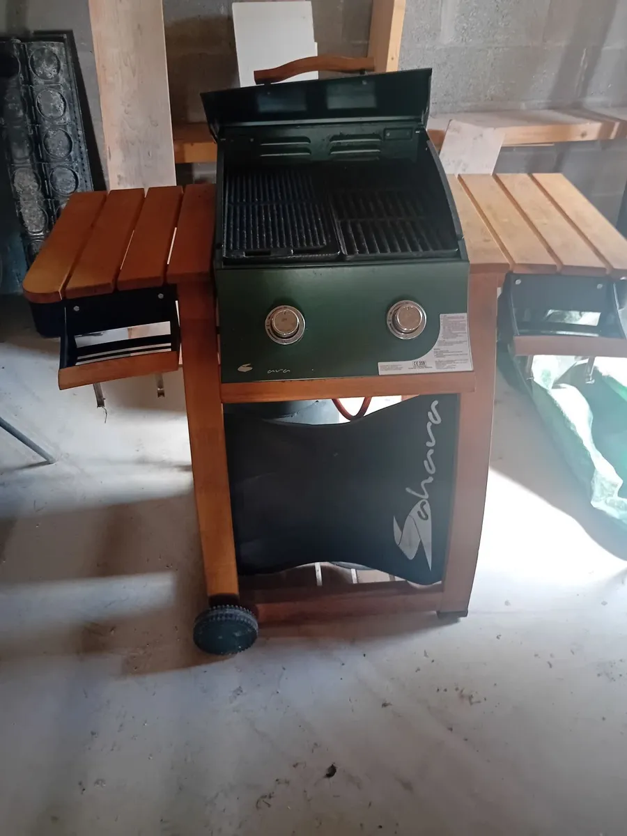 Gas Barbecue - Image 3