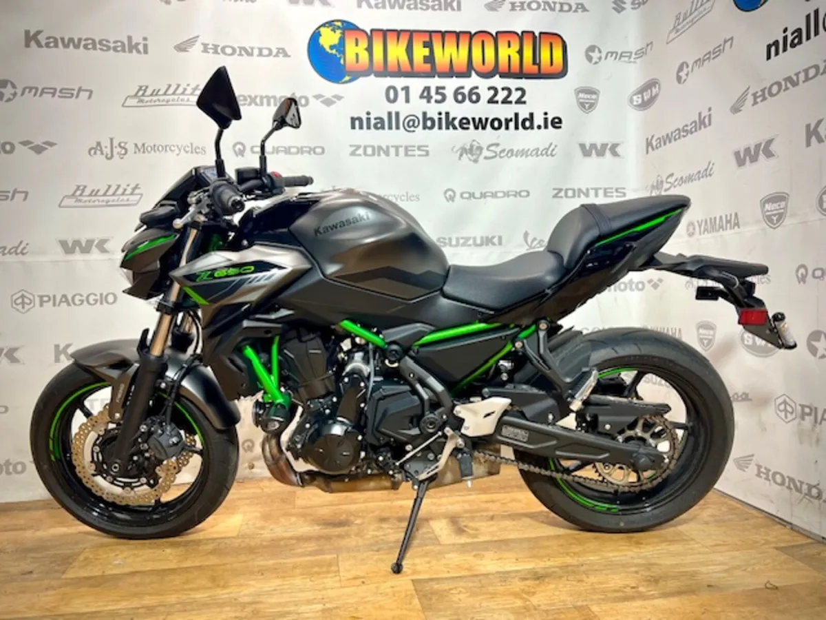 PRE-OWNED Kawasaki Z650 2023 - Image 3