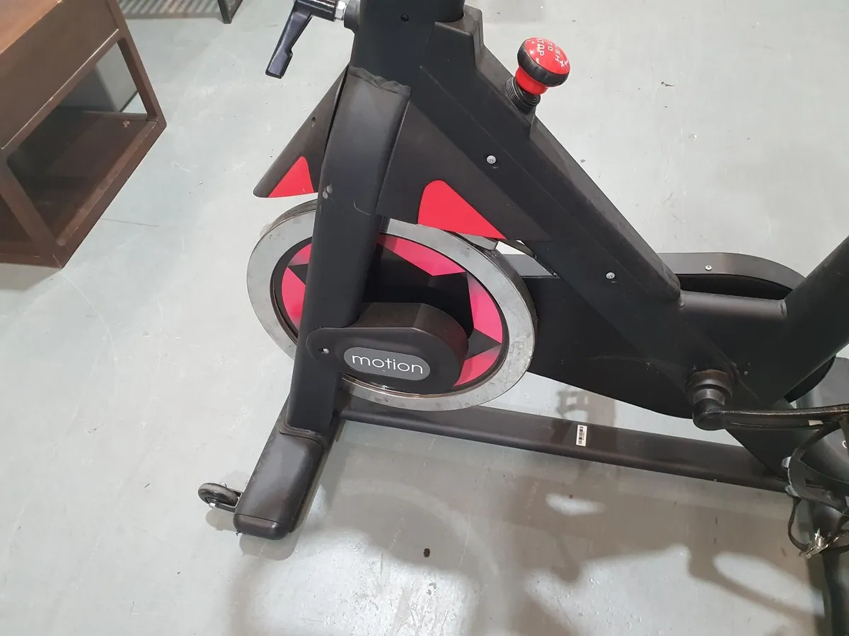 Online Unreserved Gym Equipment Auction - Image 4