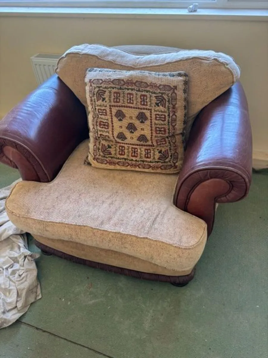 Living room furniture - Image 1