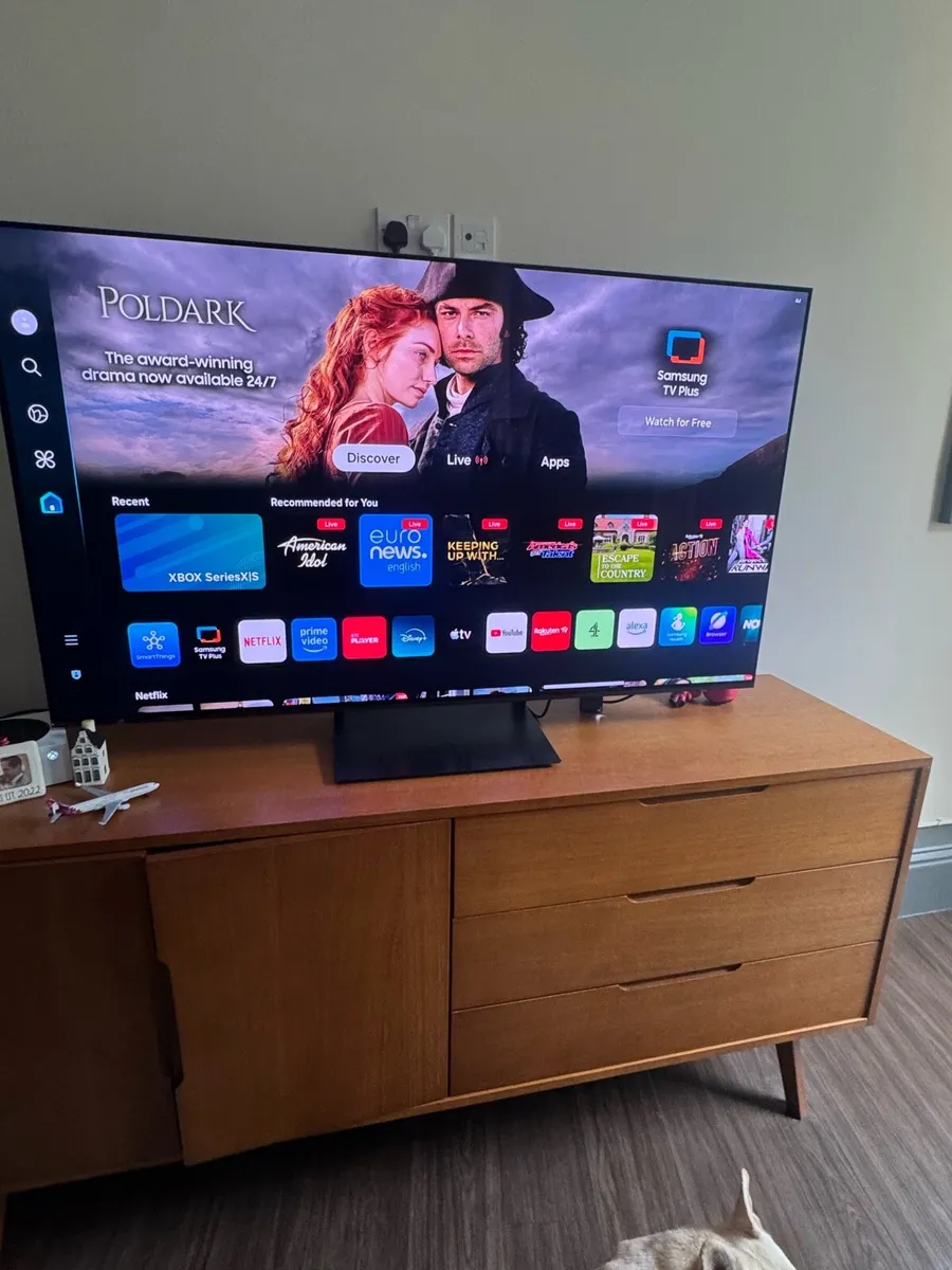 SAMSUNG QEOLED 55” - Image 3