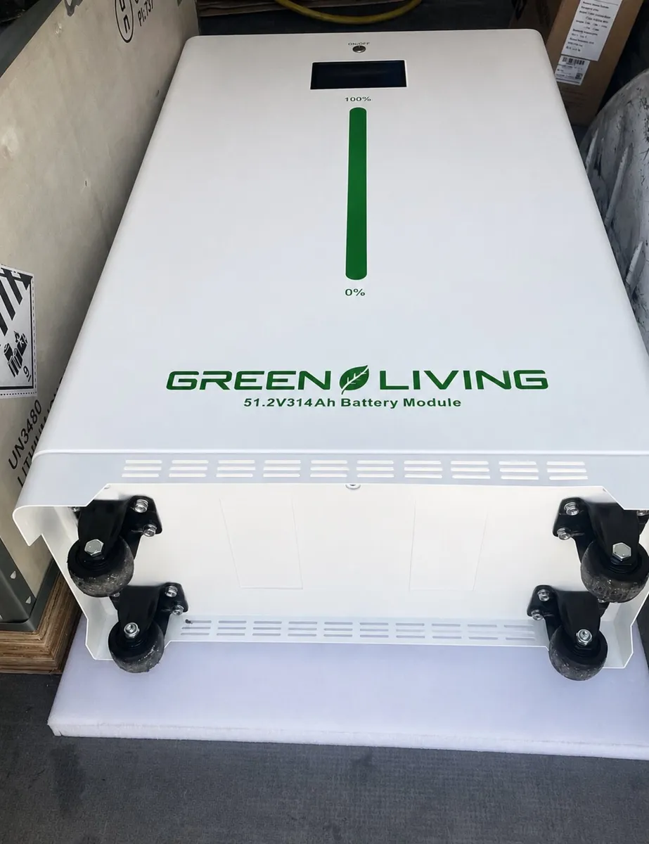 Solar battery - Image 1