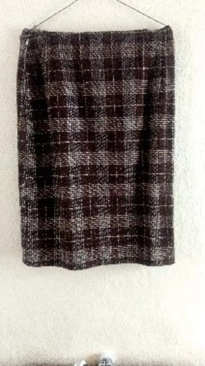 Original 1950's Irish Tweed Ladies Costume - Image 2