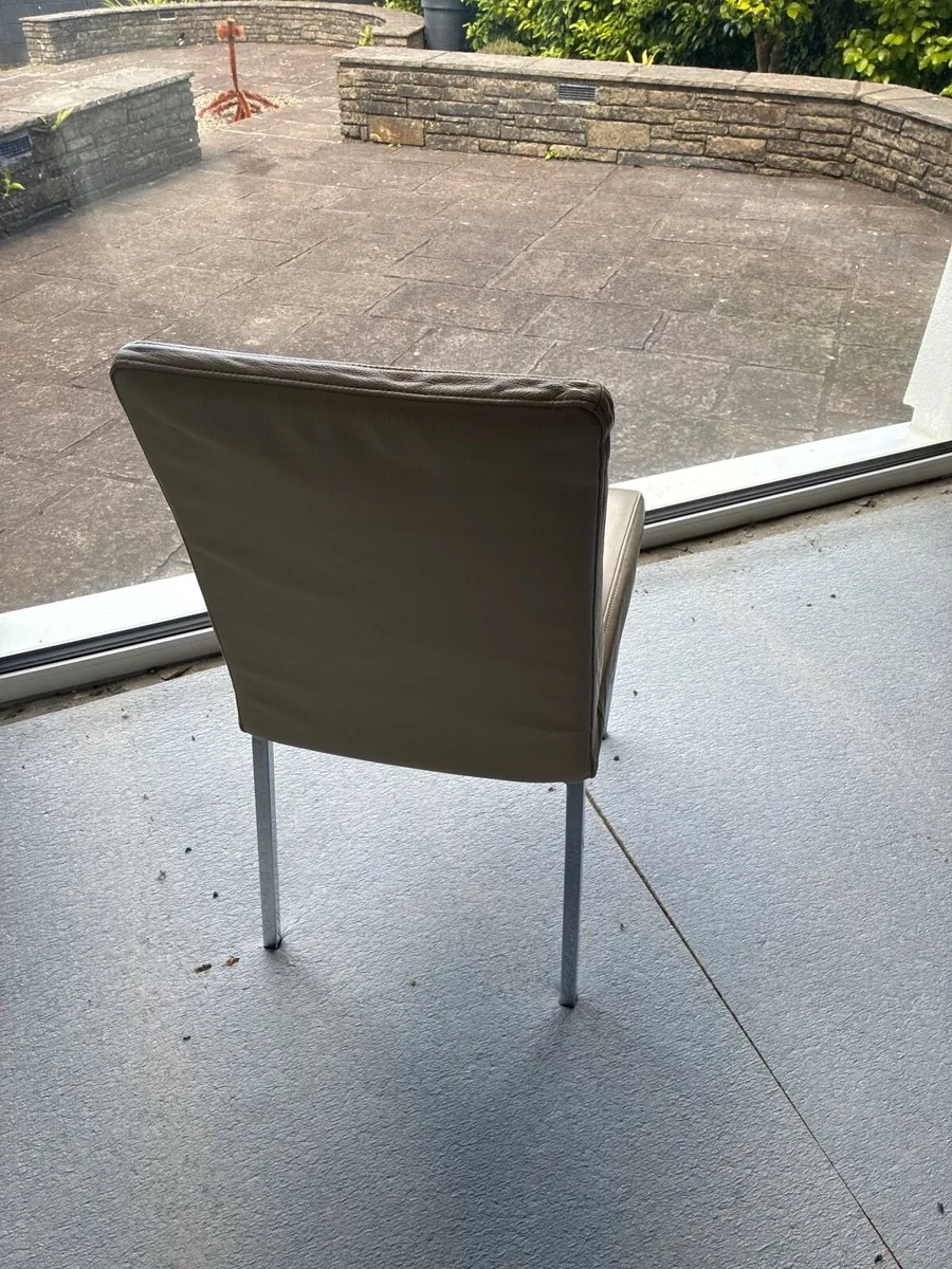 Chairs - Image 3