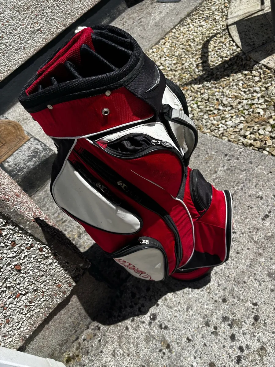 Wilson golf bag and trolley - Image 4