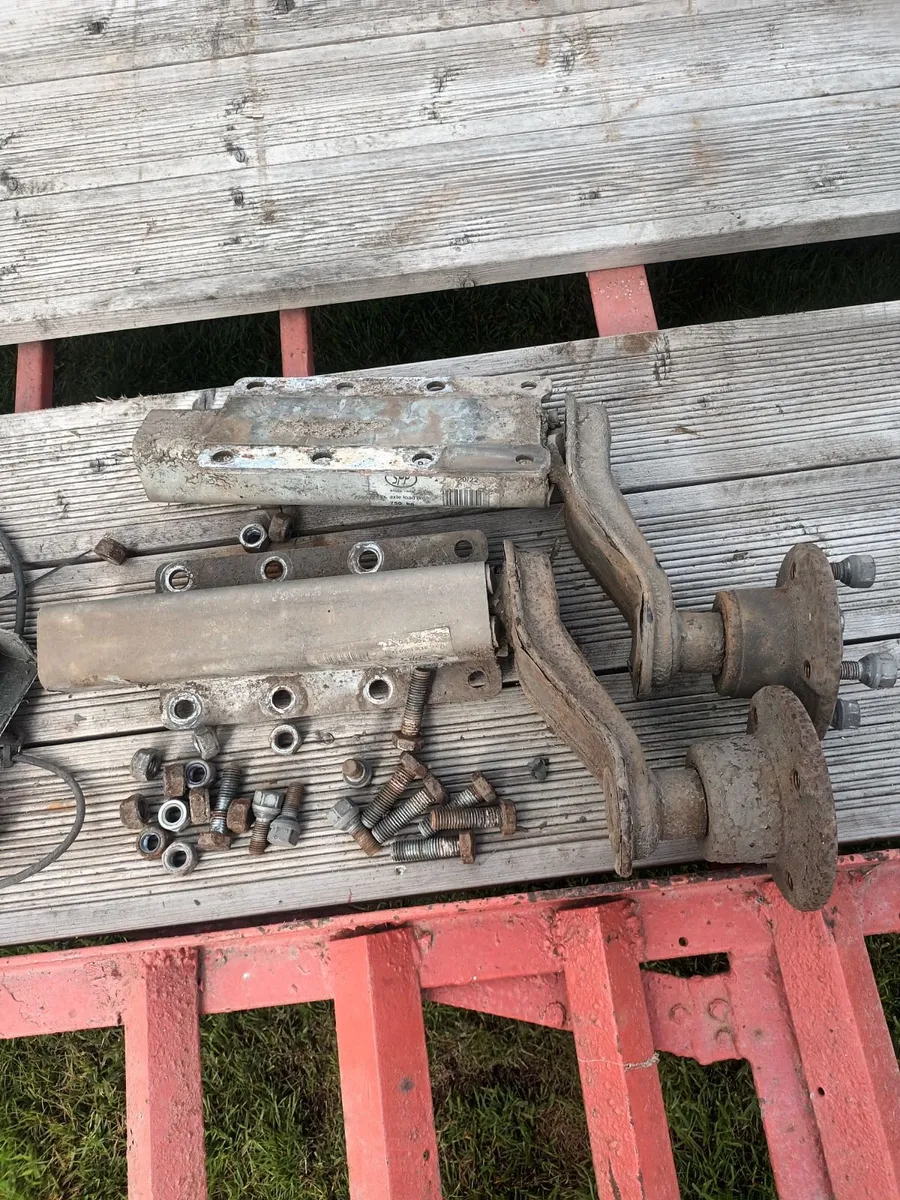Trailer parts - Image 3