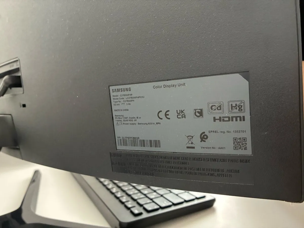 Samsung 27” Curved Monitor (C27R500) - Image 4