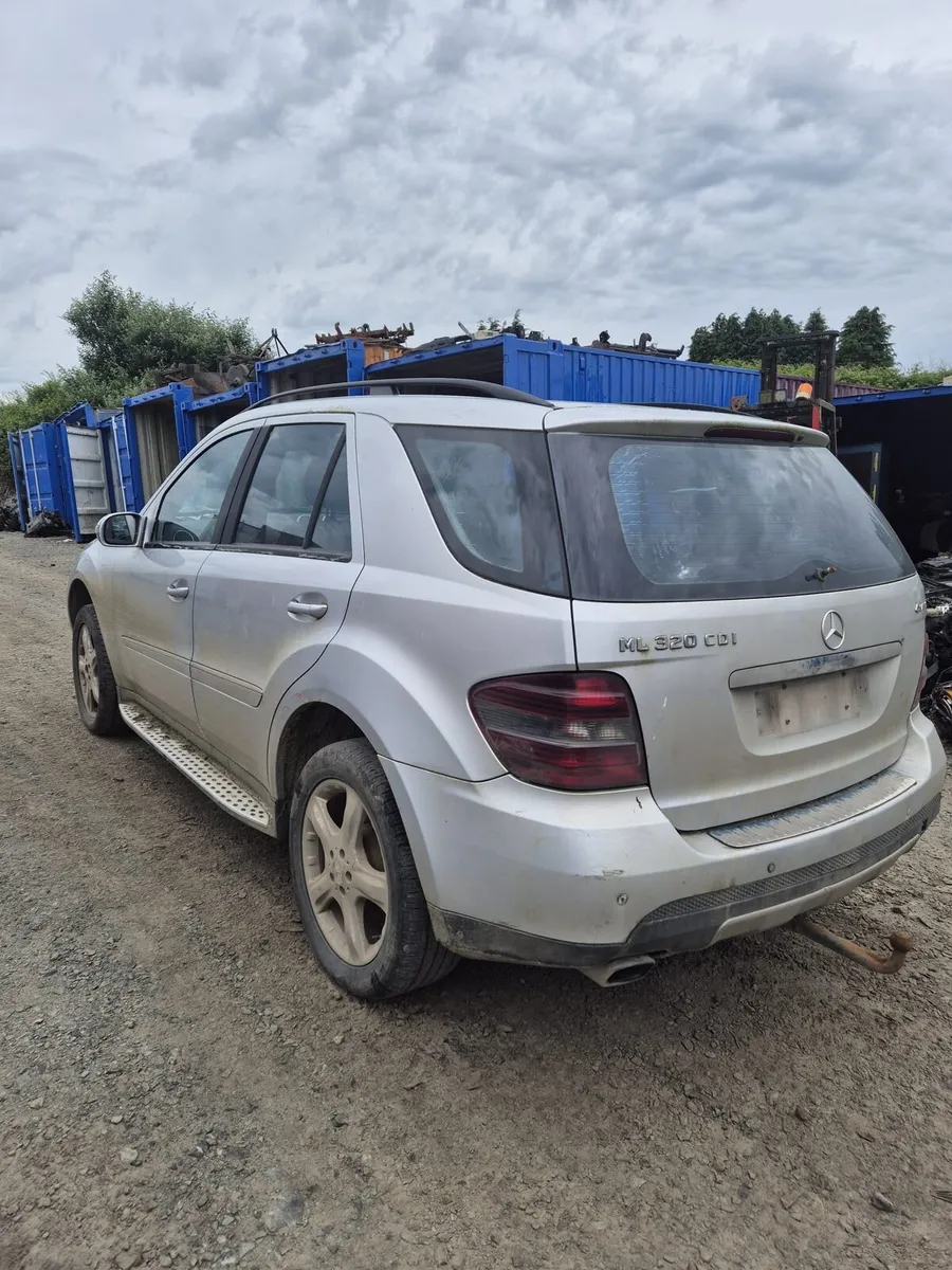 Mercedes ML320 CDI 1- Breaking only - Image 4