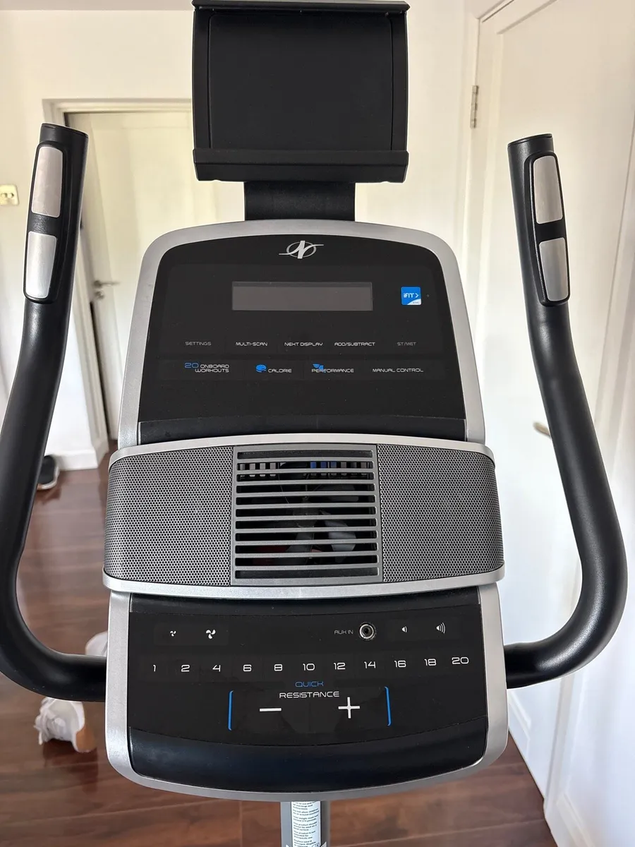 NordicTrack GX 2.7 U exercise bike - Image 2