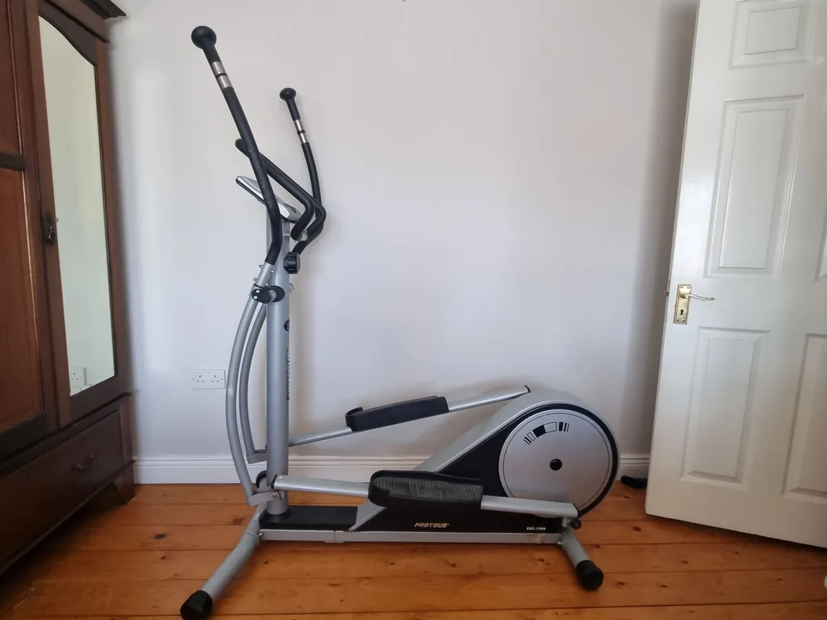 Cross Trainer - Image 3