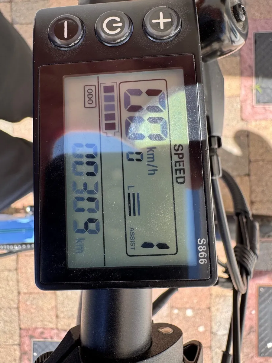 Electric folding bike - Image 1