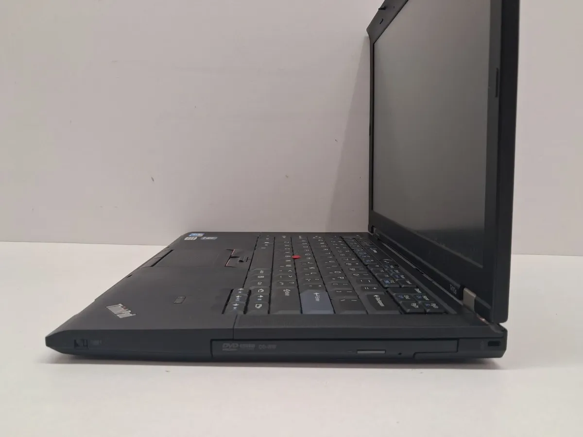 Online Laptop Clearance Auction - Image 1