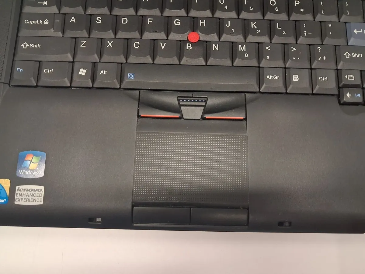 Online Laptop Clearance Auction - Image 4