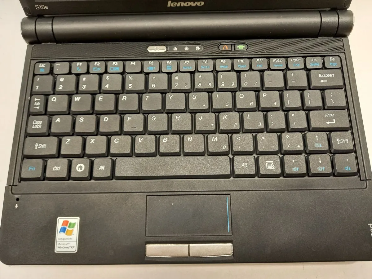 Online Laptop Clearance Auction - Image 3