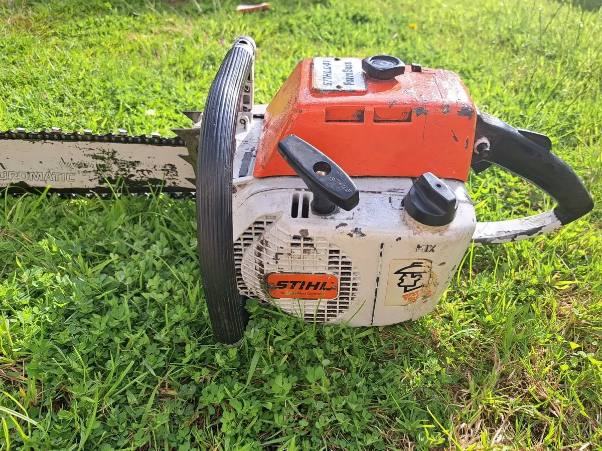 Chainsaw - Image 1